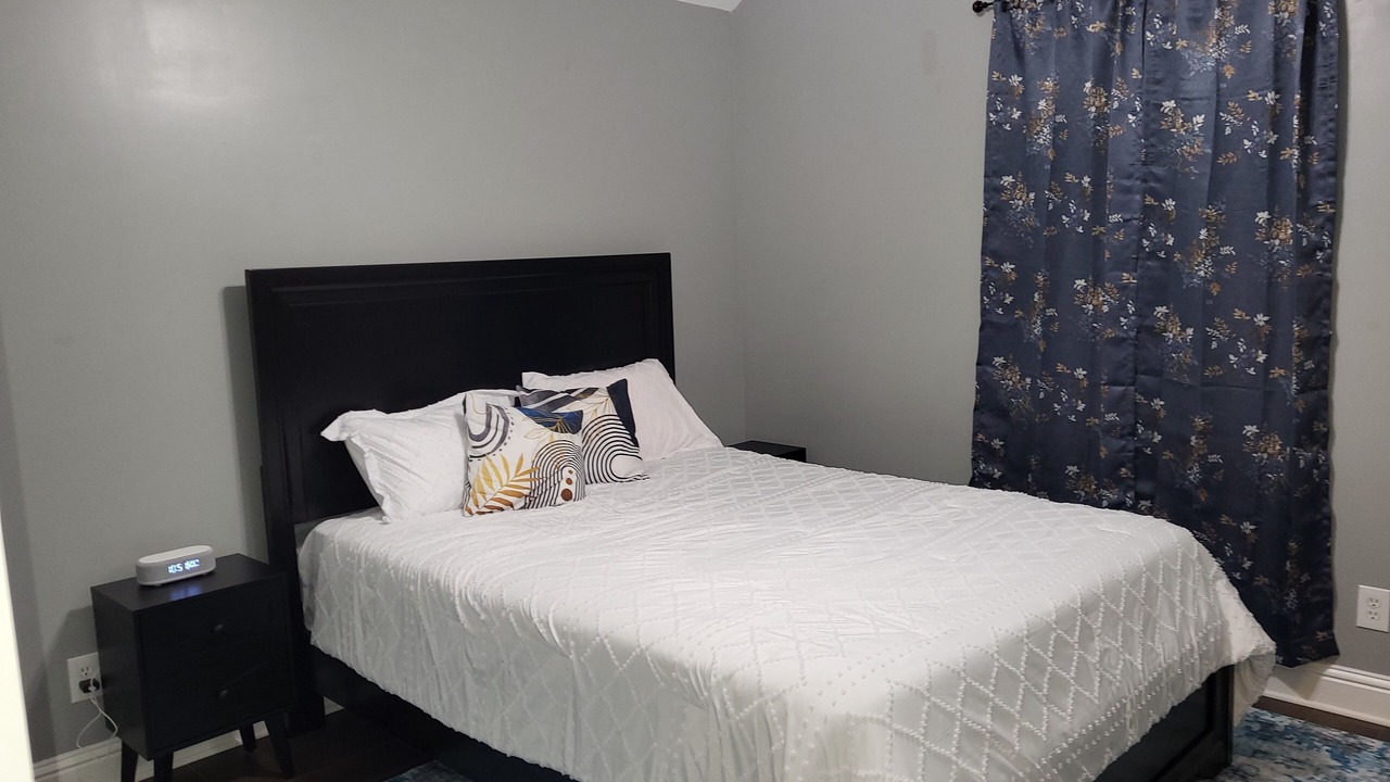 Photo of Bedroom in Mobile