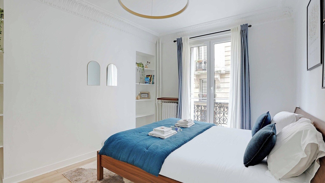 Photo of Bedroom in 14th Arrondissement