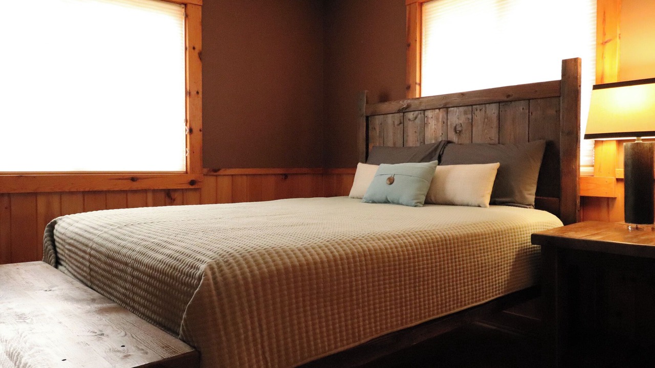 Photo of Bedroom in Crosslake