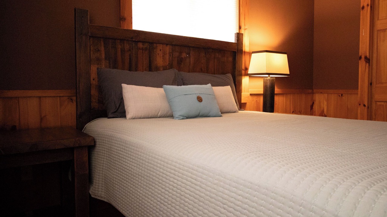 Photo of Bedroom in Crosslake