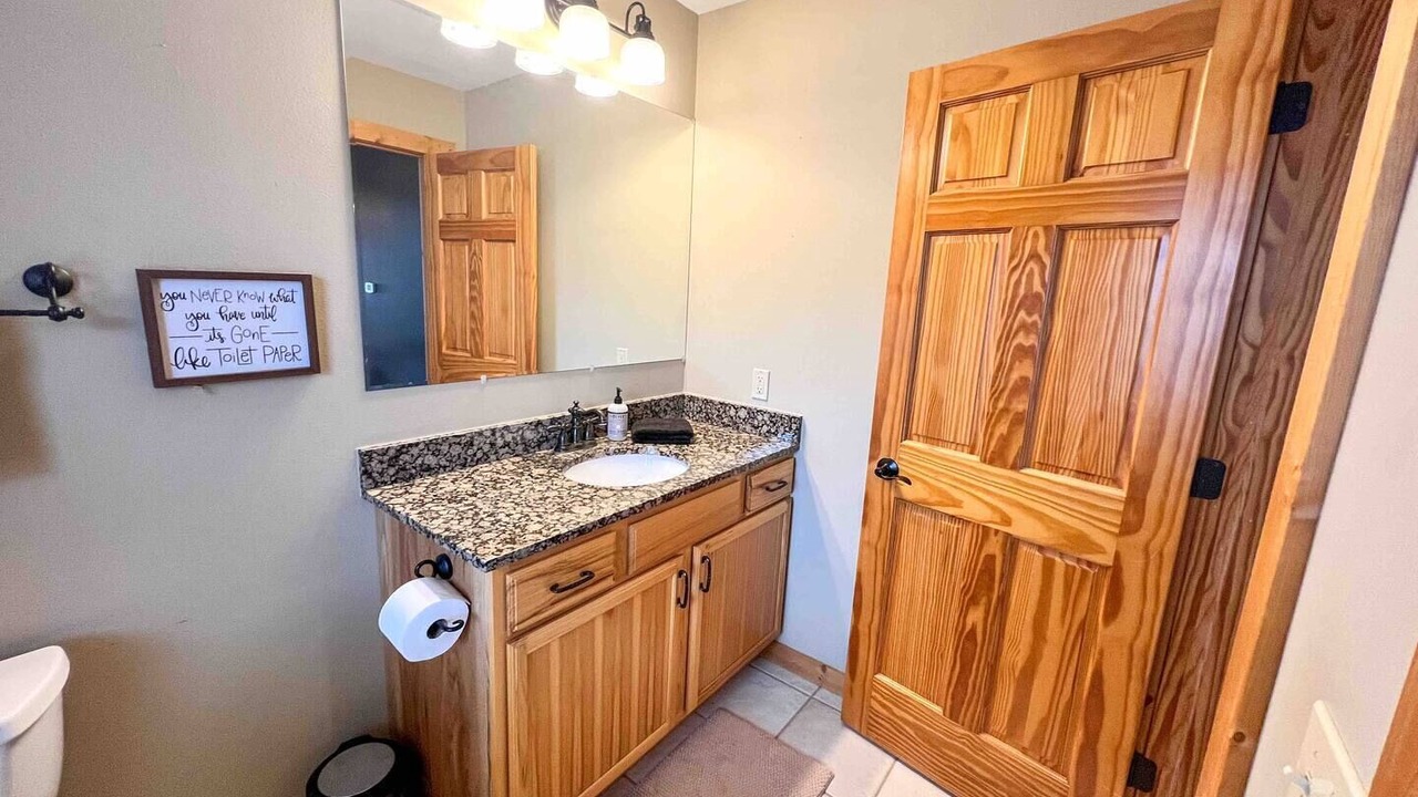 Photo of Bathroom in The Galena Territory