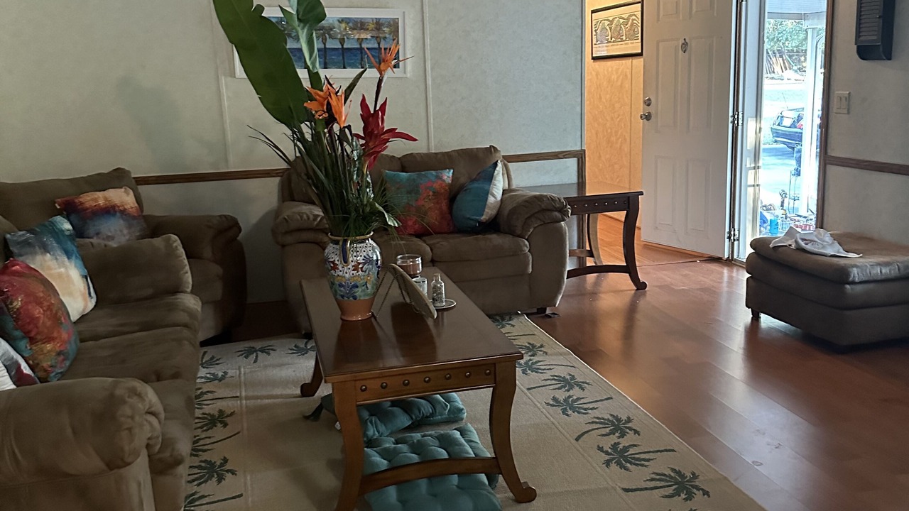 Photo of Livingroom in Wickliffe