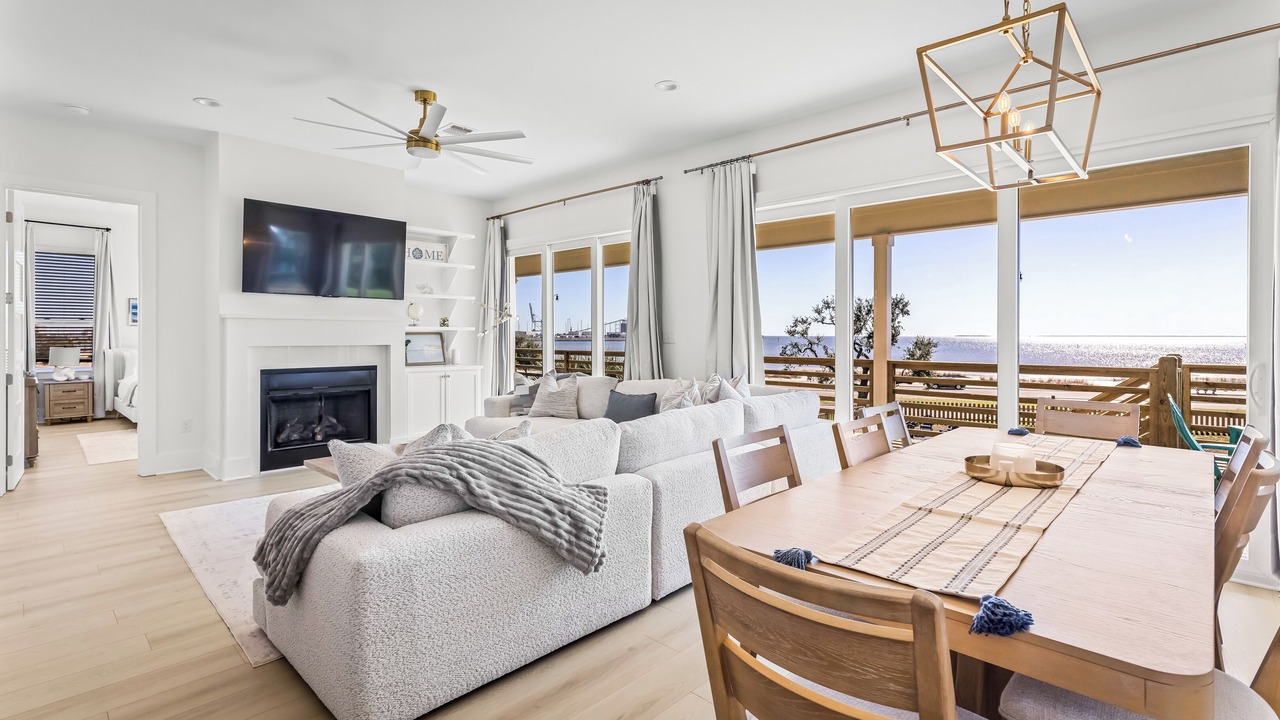 Photo of Livingroom in Gulfport