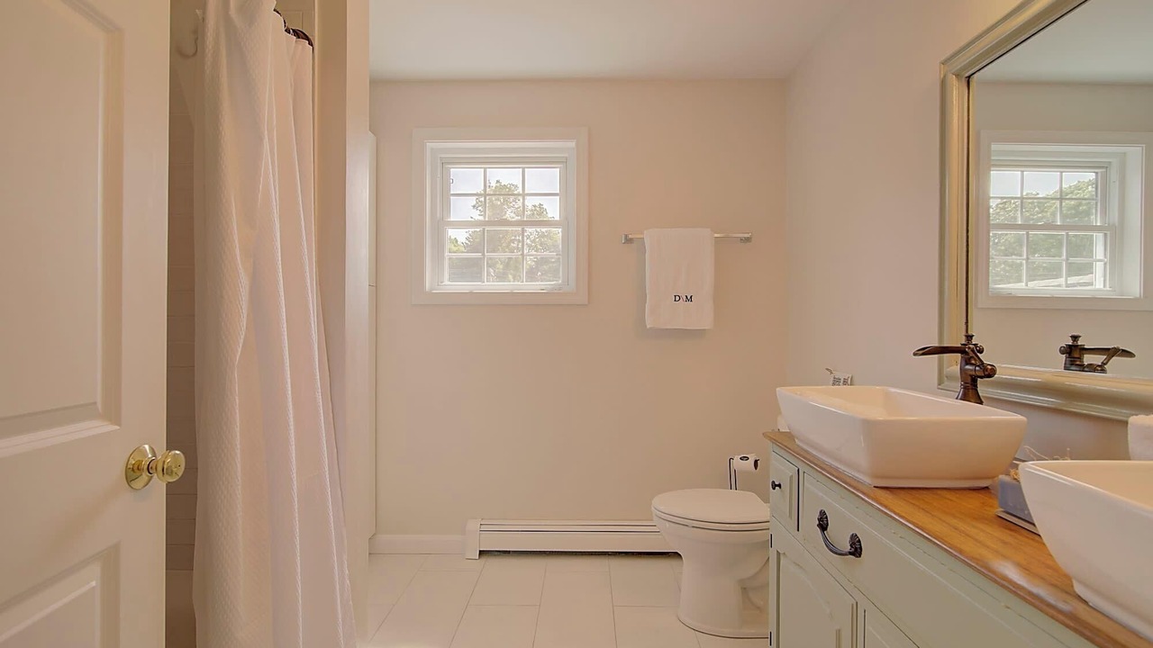 Photo of Bathroom in Brewster