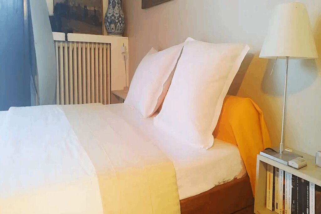 Photo of Bedroom in 14th Arrondissement