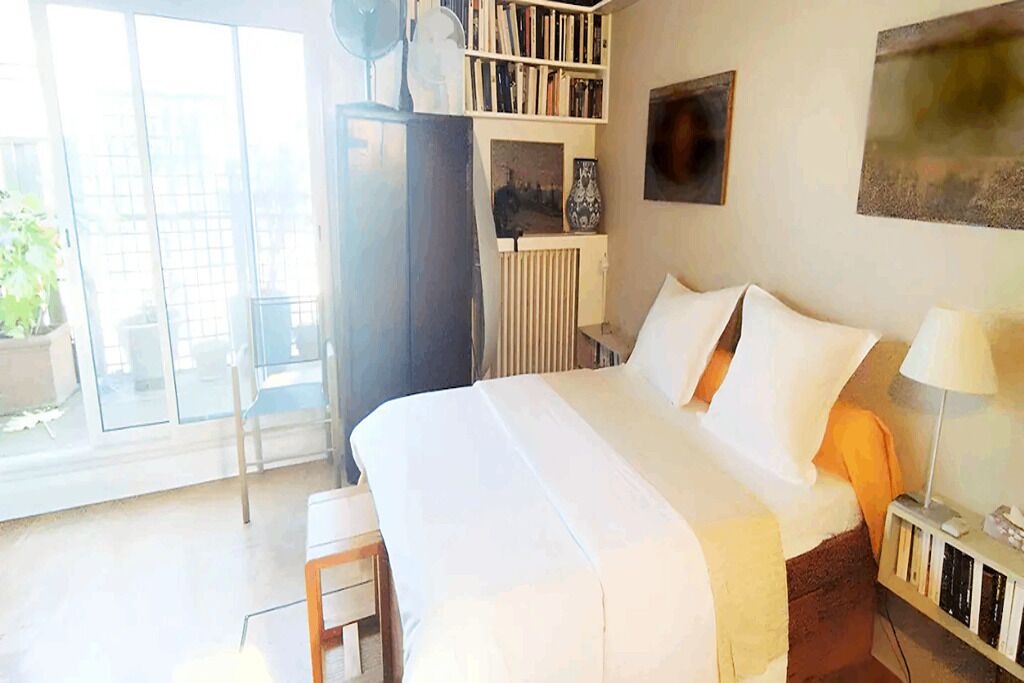 Photo of Bedroom in 14th Arrondissement