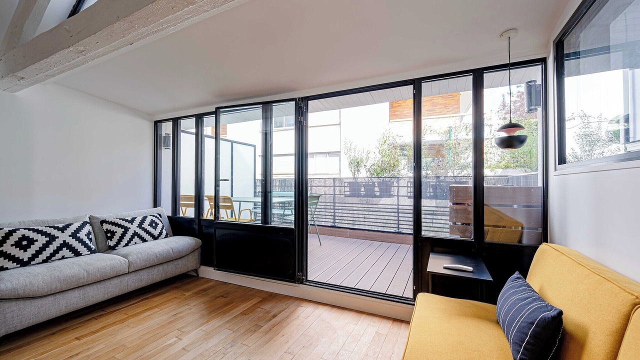 Photo of Livingroom in Quartier Saint-Ambroise