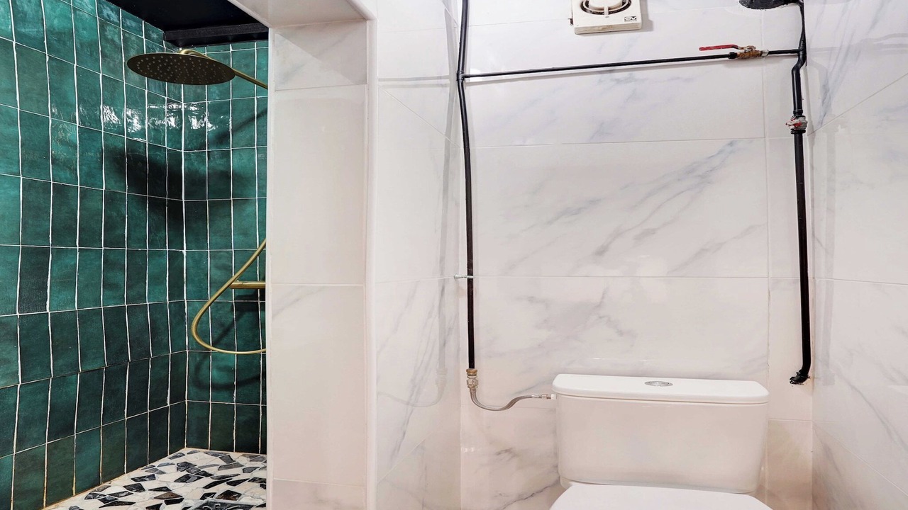 Photo of Bathroom in 8th Arrondissement