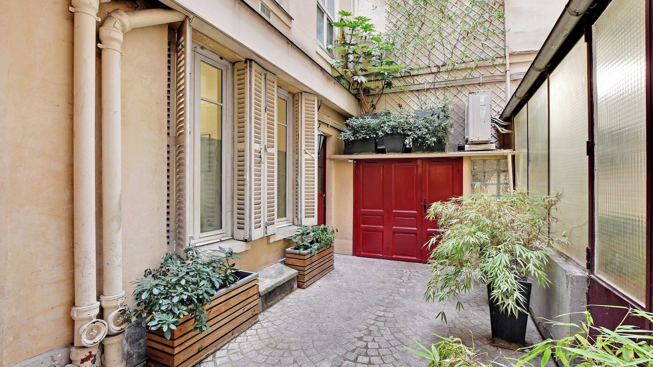 Photo of Outdoor in 8th Arrondissement