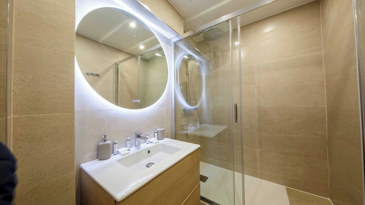 Photo of Bathroom in Passy