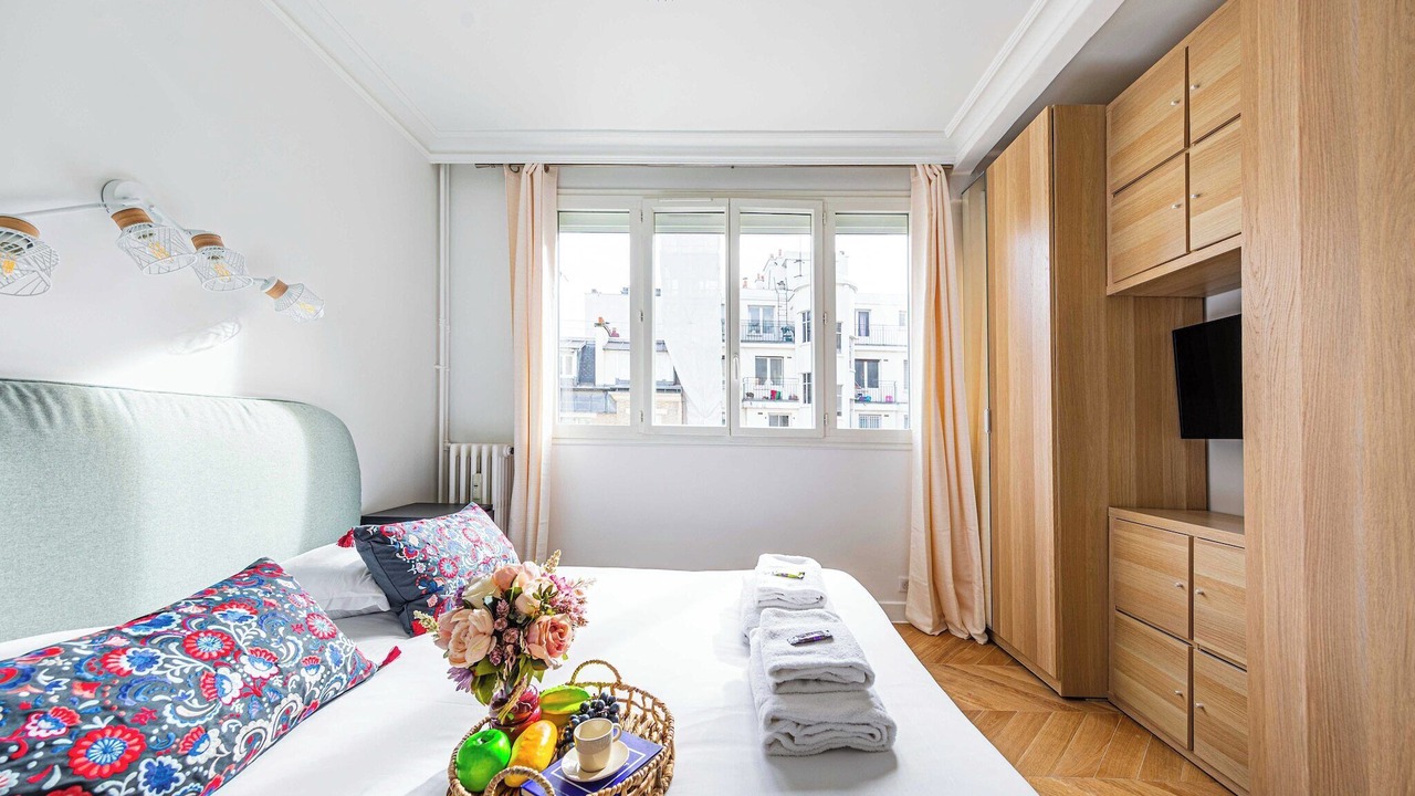 Photo of Bedroom in Passy