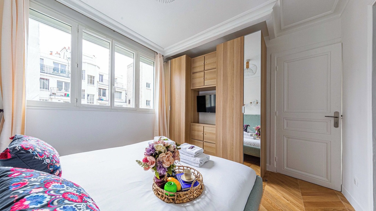 Photo of Bedroom in Passy