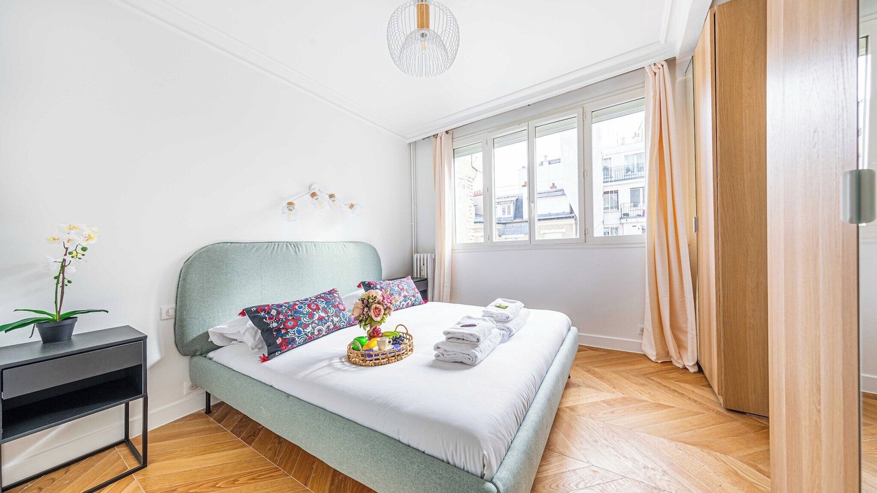 Photo of Bedroom in Passy