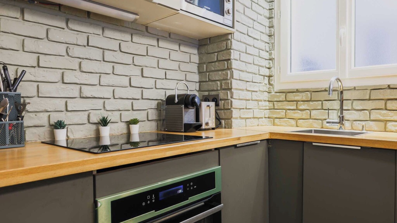 Photo of Kitchen in Quartier de la Plaine-de-Monceaux