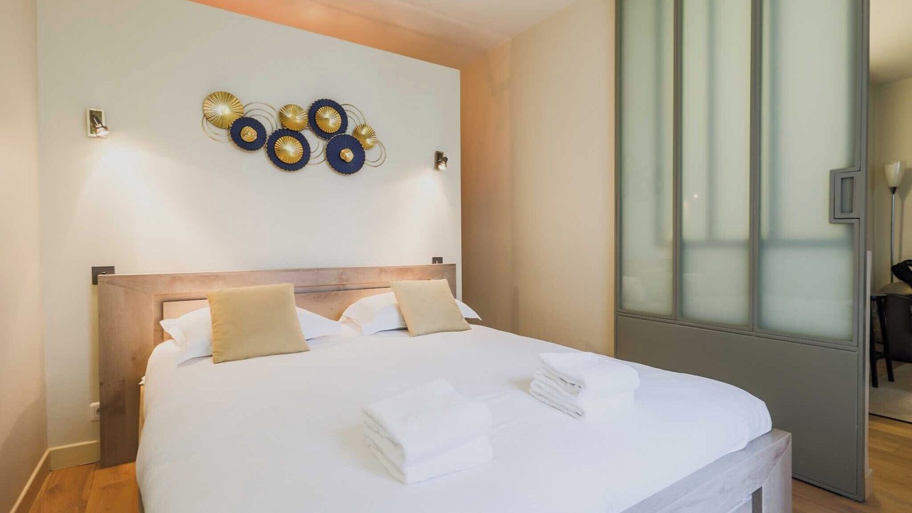 Photo of Bedroom in Quartier de la Plaine-de-Monceaux