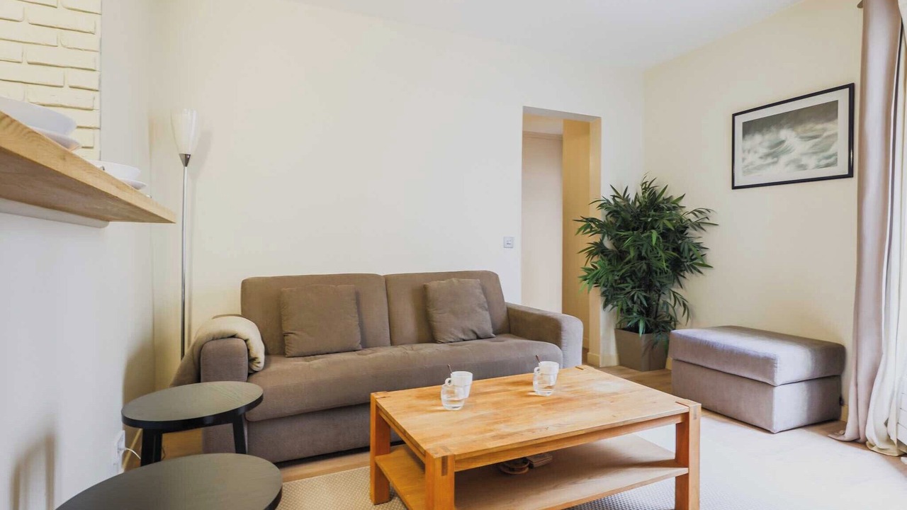 Photo of Livingroom in Quartier de la Plaine-de-Monceaux