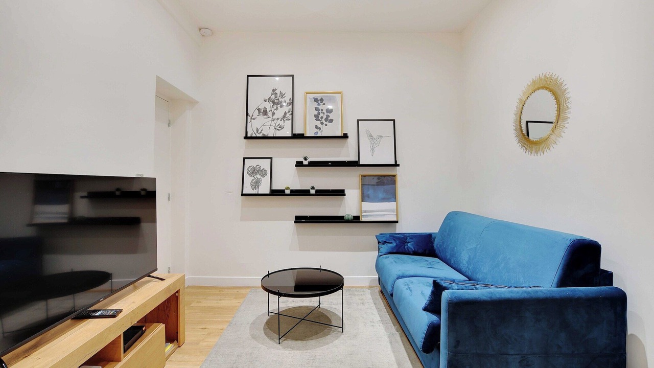 Photo of Livingroom in Quartier du Faubourg-Montmartre
