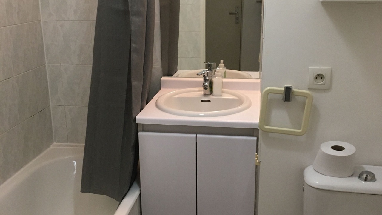 Photo of Bathroom in Issy-les-Moulineaux