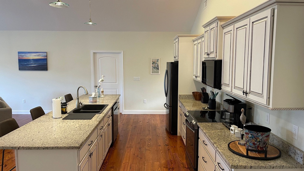 Photo of Kitchen in Henderson Point