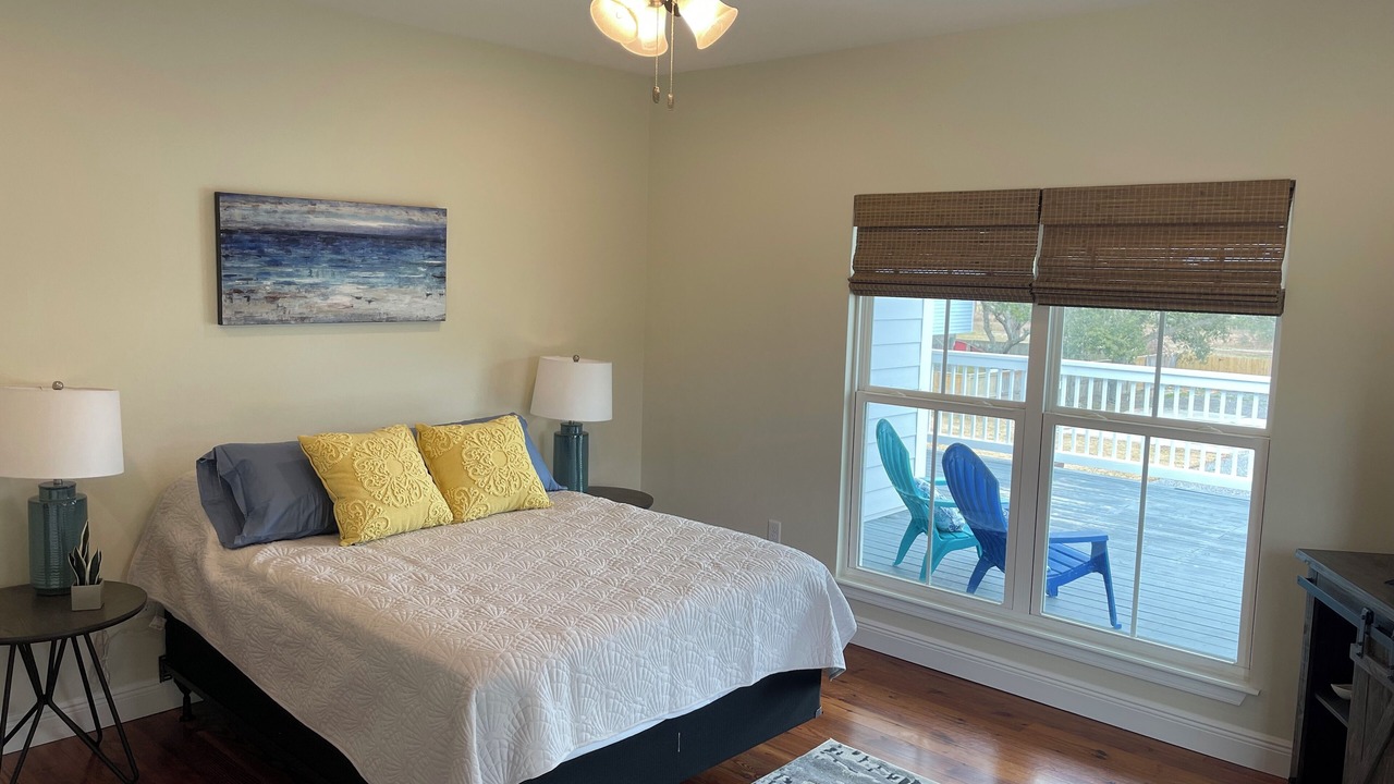 Photo of Bedroom in Henderson Point