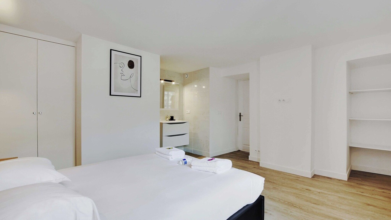 Photo of Bedroom in Vivienne