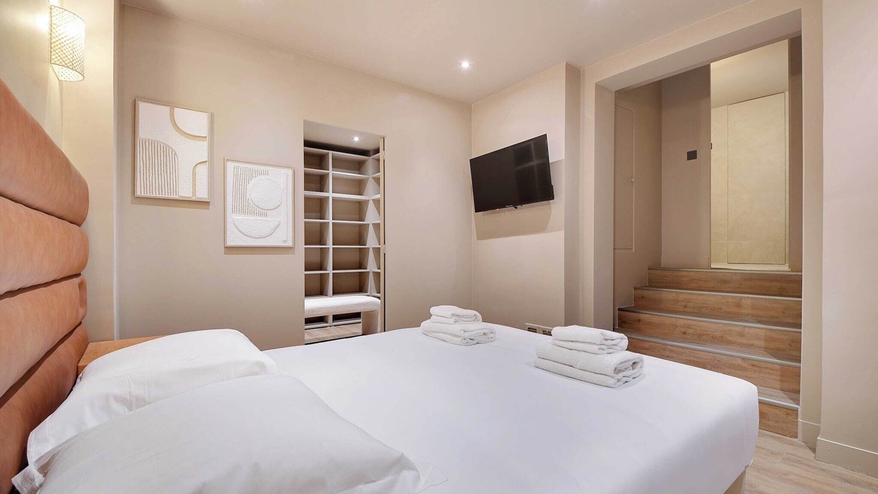 Photo of Bedroom in Saint-Merri