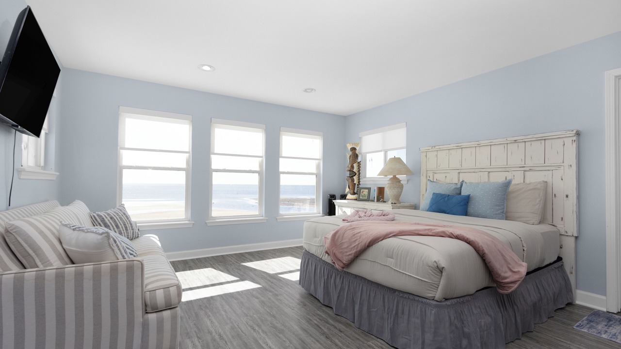 Photo of Bedroom in Ocean Springs