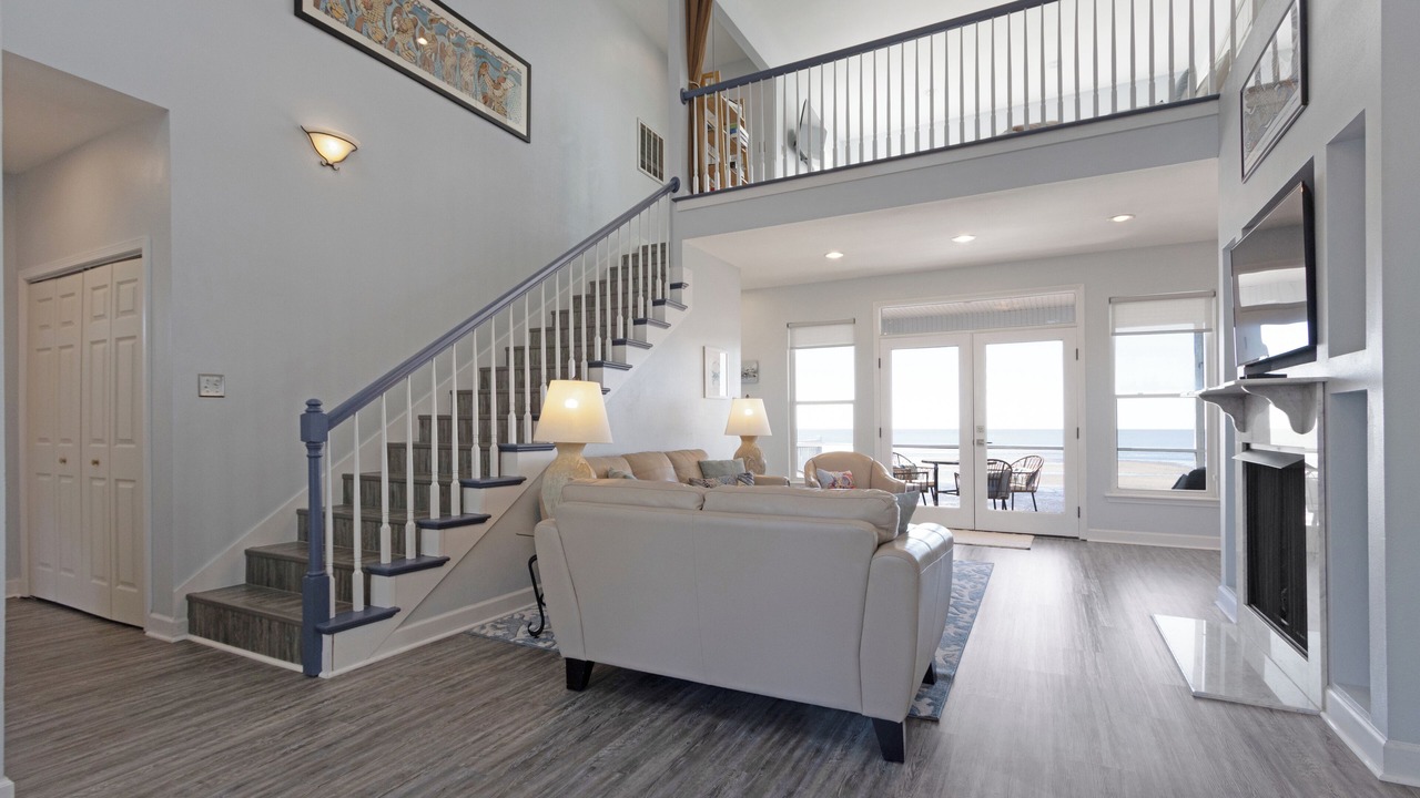 Photo of Livingroom in Ocean Springs