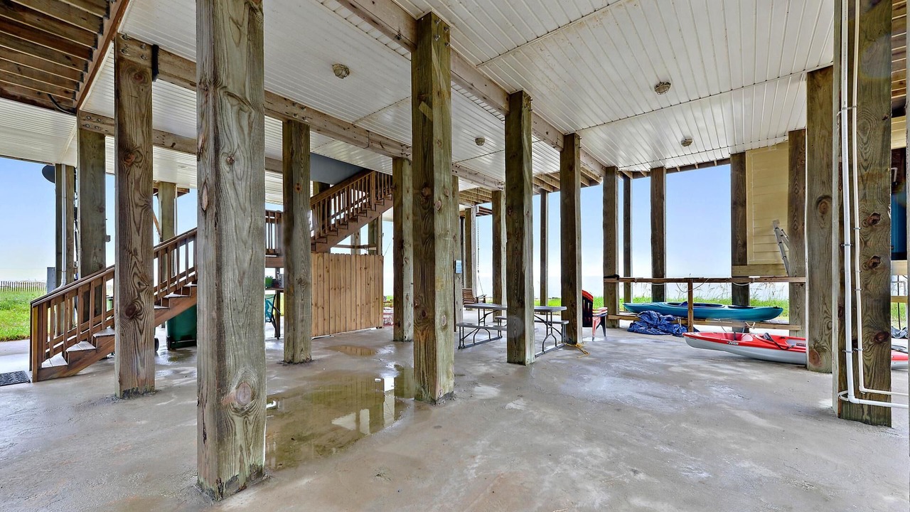 Photo of Others in Ocean Springs