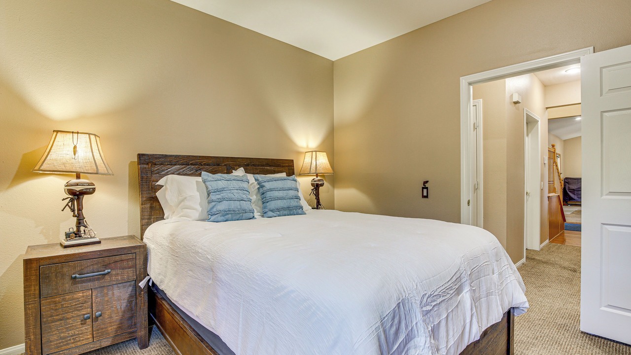 Photo of Bedroom in Big Bear City