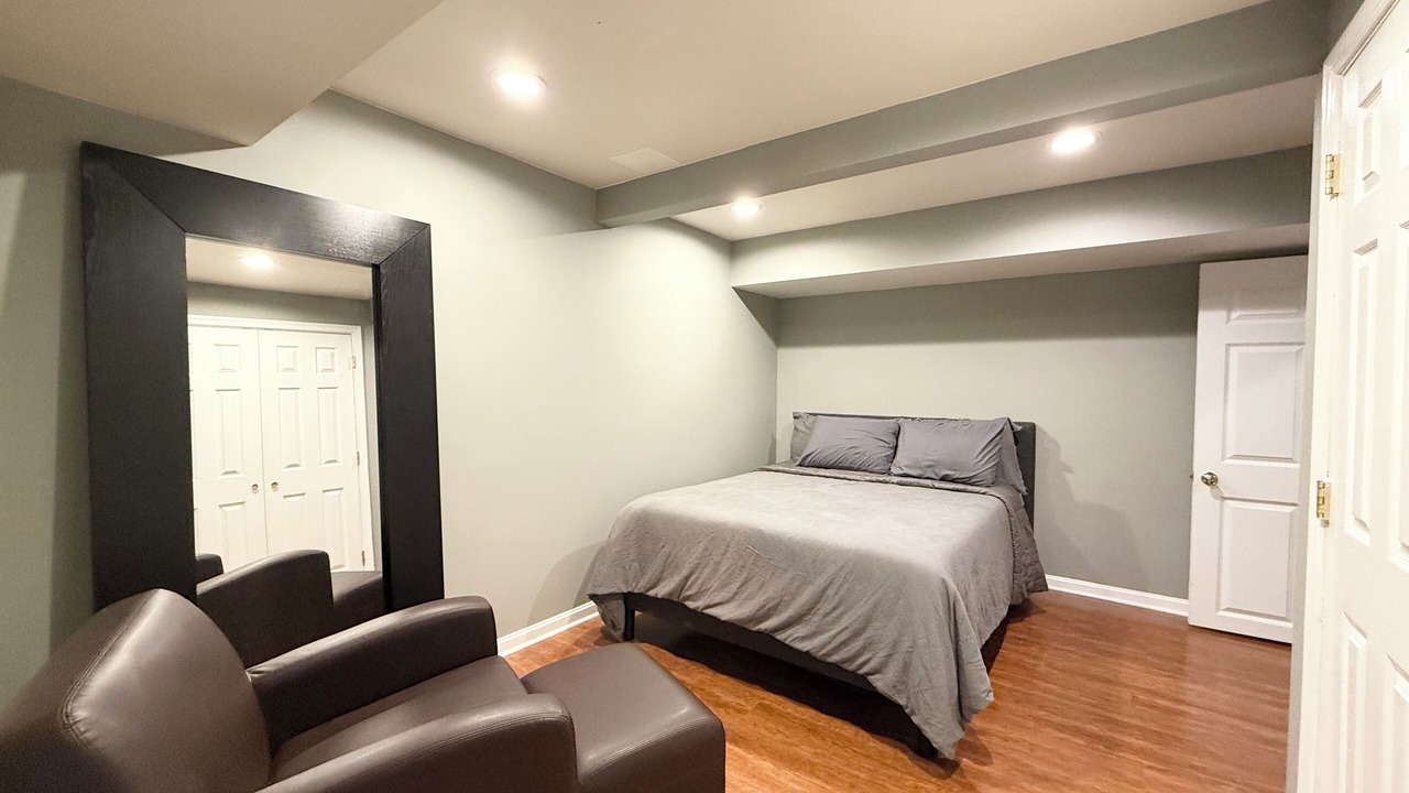 Photo of Bedroom in Mayo