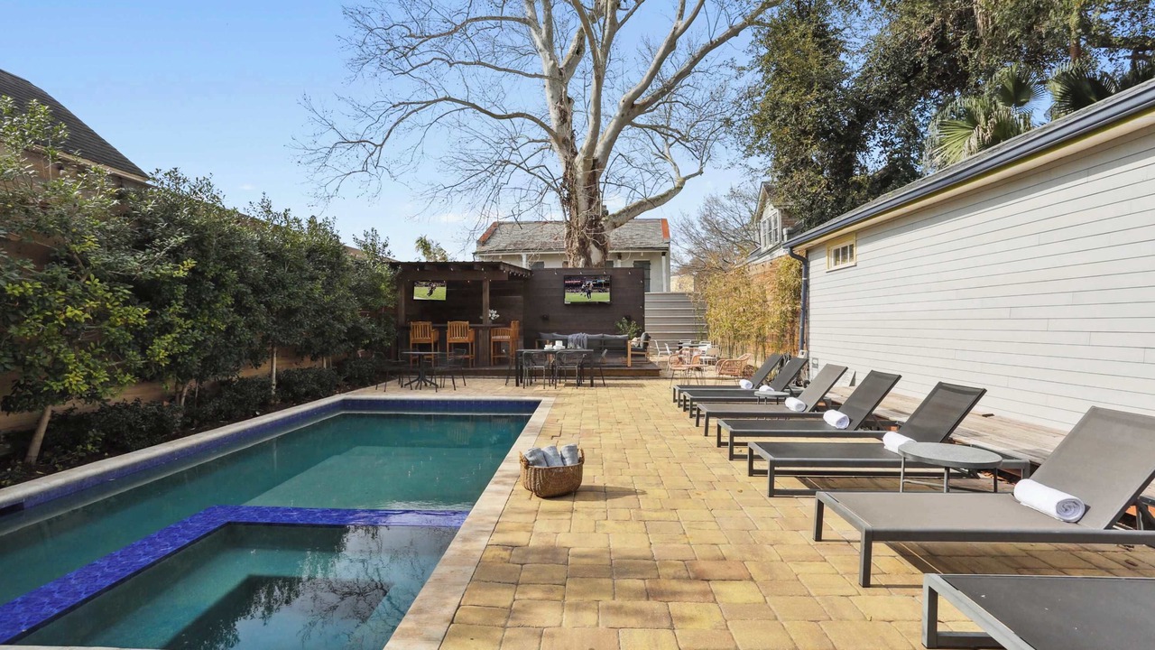 Photo of Outdoor in Treme