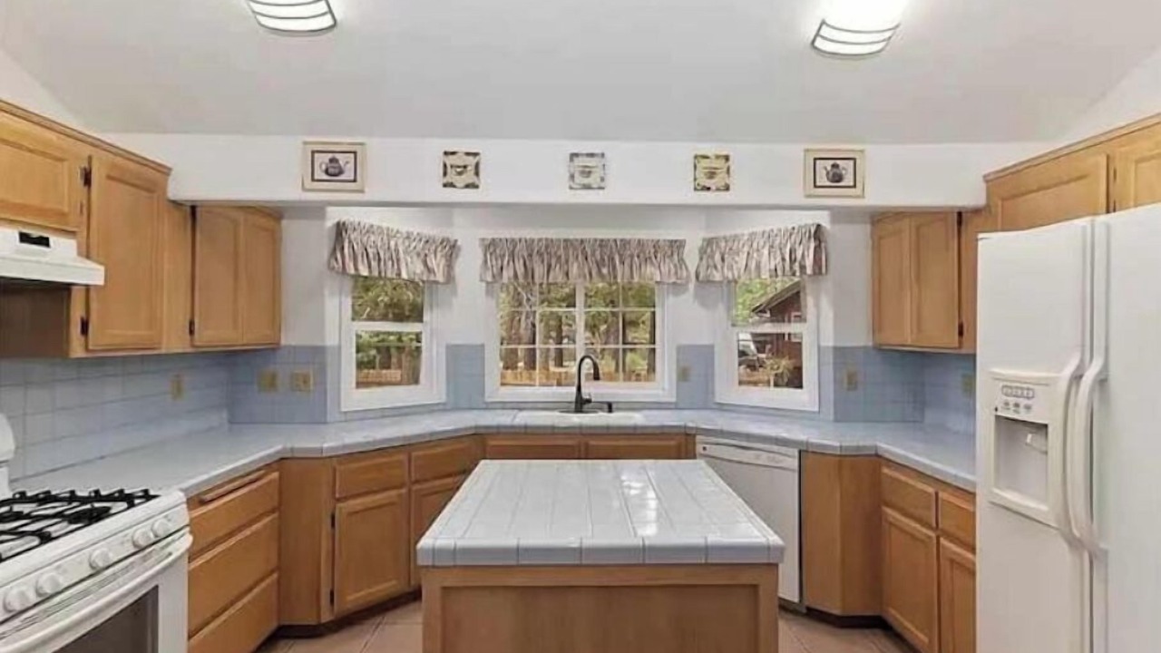 Photo of Kitchen in Big Bear City