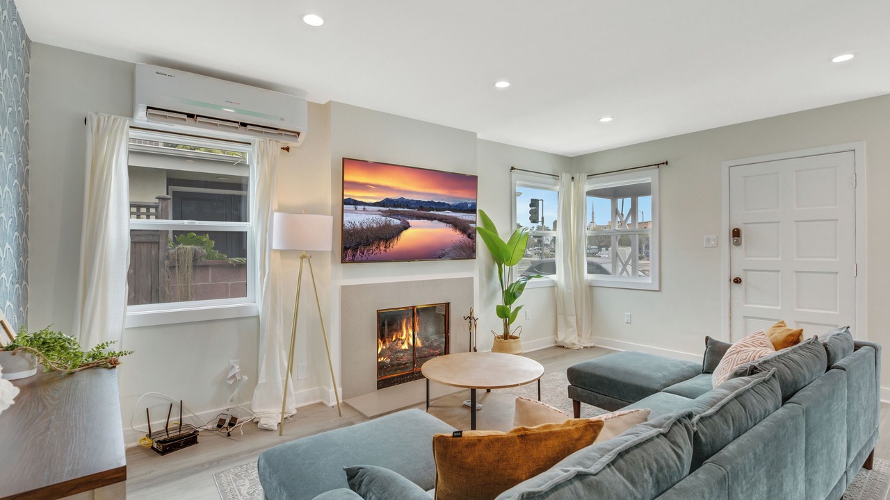 Photo of Livingroom in Rossmoor
