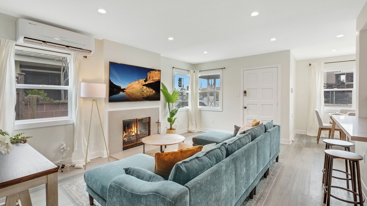 Photo of Livingroom in Rossmoor