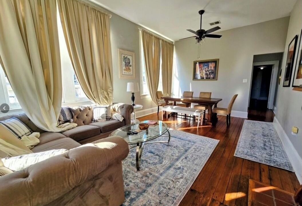 Photo of Livingroom in Touro