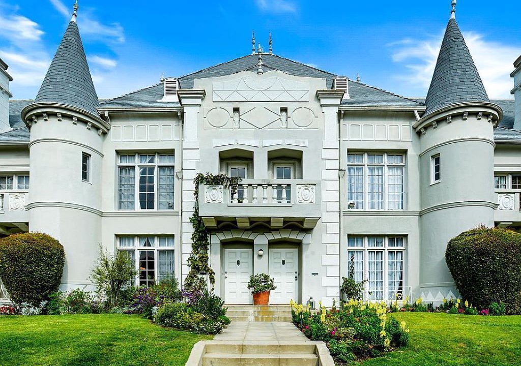 Photo of Outdoor in Beachwood Canyon
