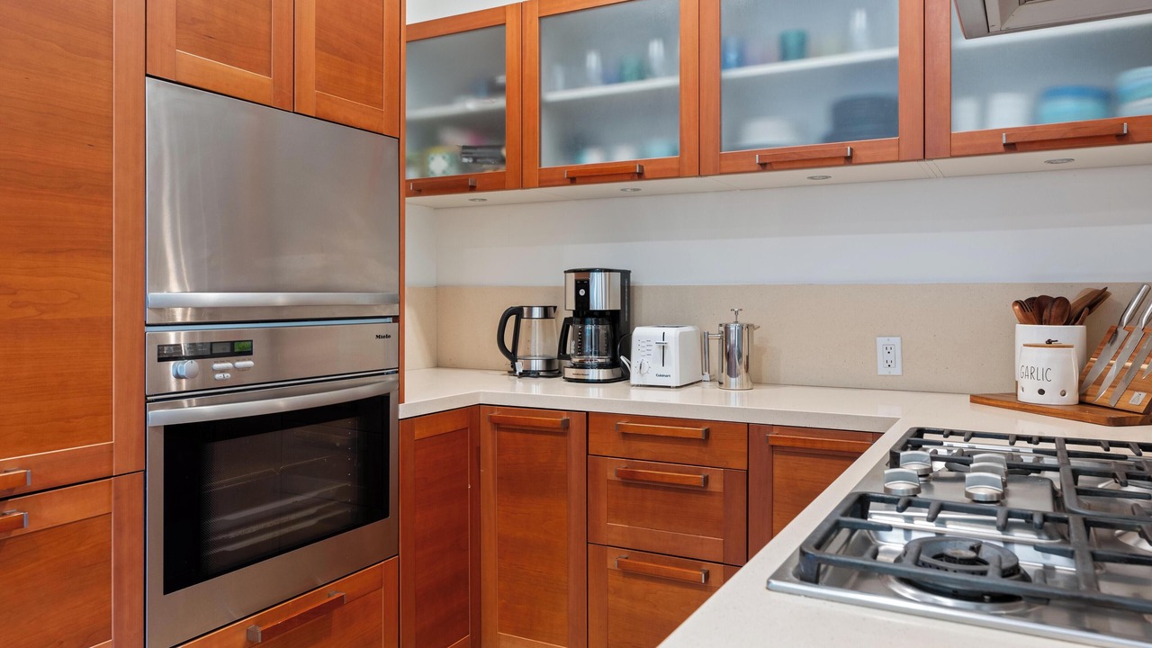 Photo of Kitchen in Beachwood Canyon