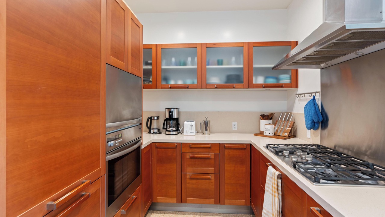 Photo of Kitchen in Beachwood Canyon