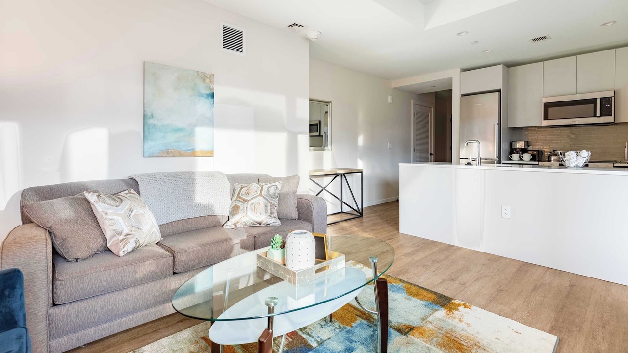 Photo of Livingroom in Seaport District