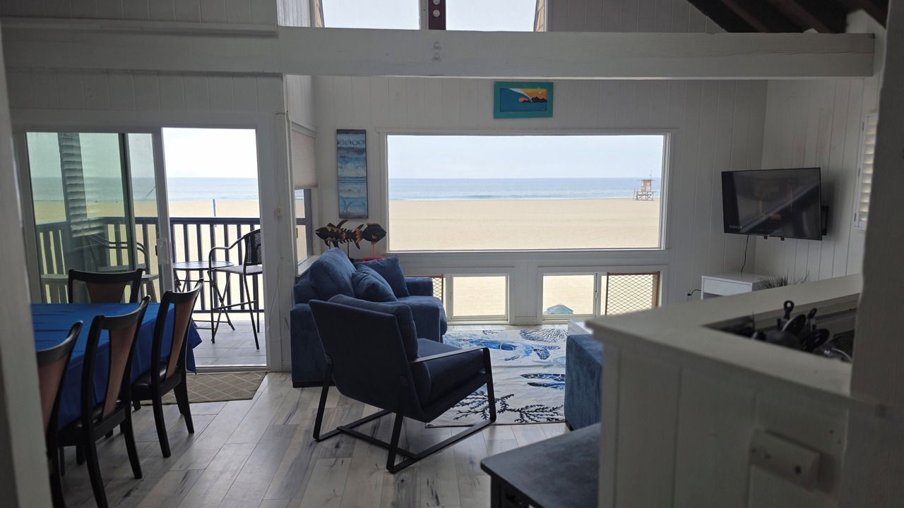 Photo of Livingroom in Santa Ana Heights