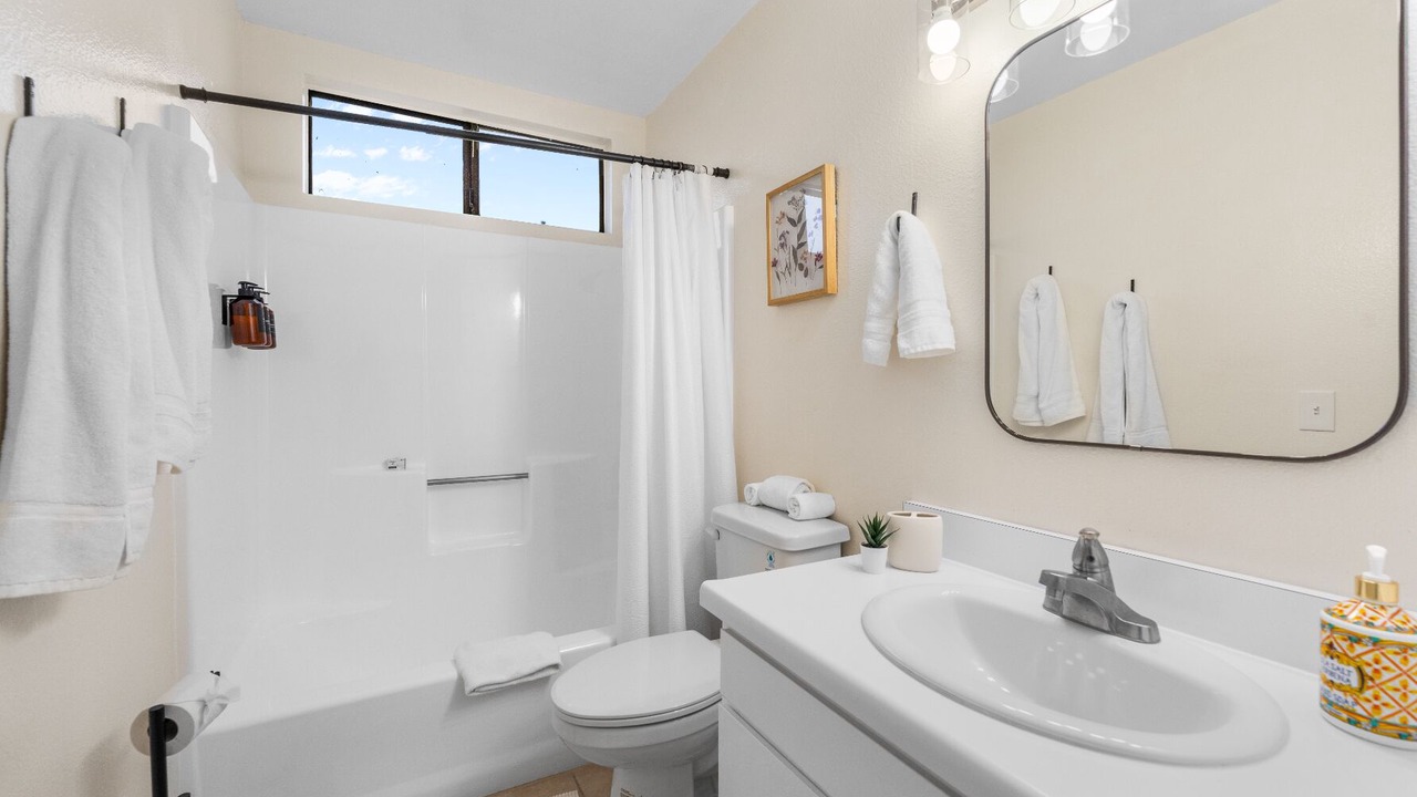 Photo of Bathroom in Ventura