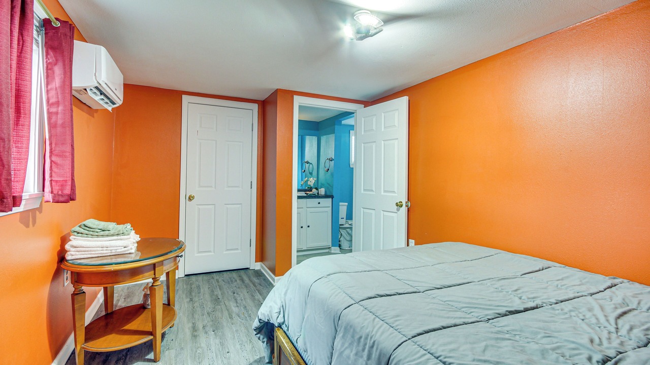 Photo of Bedroom in Shoreline Park