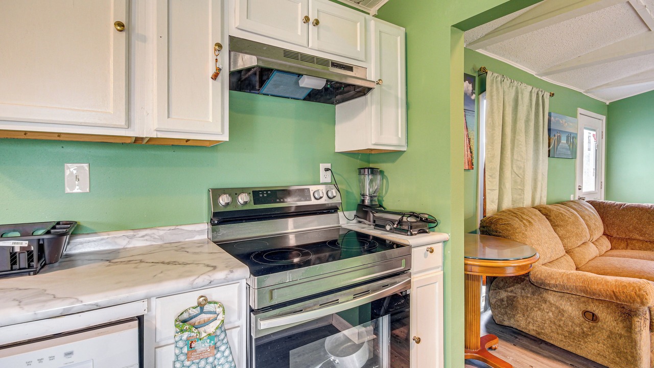 Photo of Kitchen in Shoreline Park