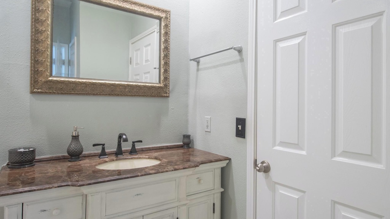 Photo of Bathroom in Gulfport