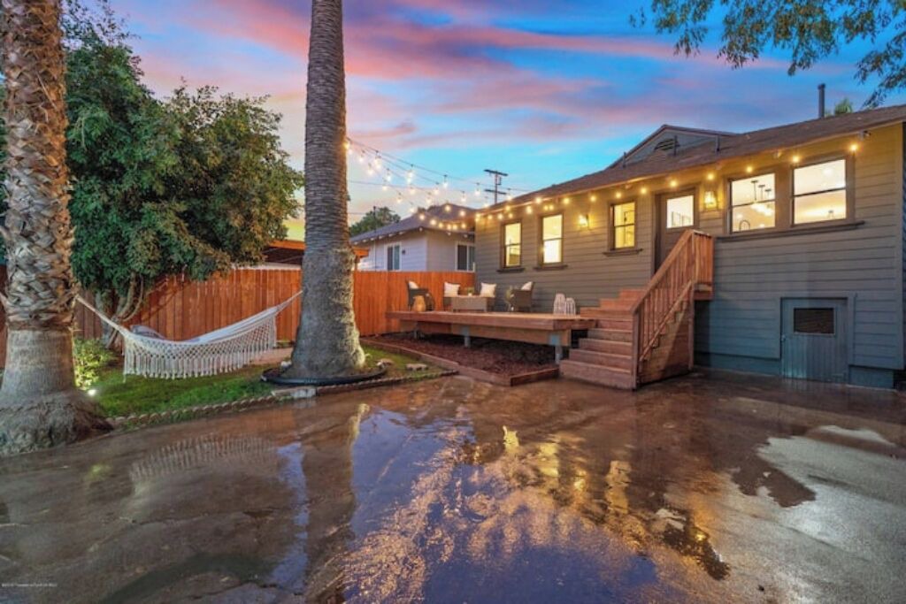 Photo of Outdoor in Highland Park