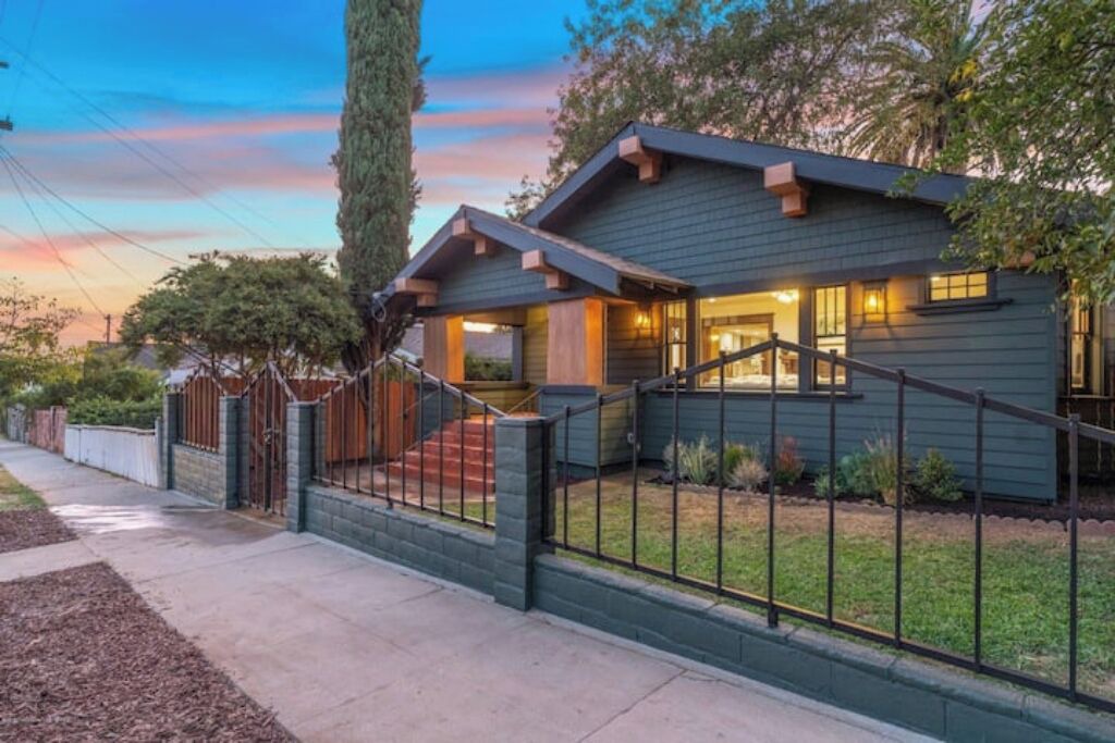 Photo of Outdoor in Highland Park