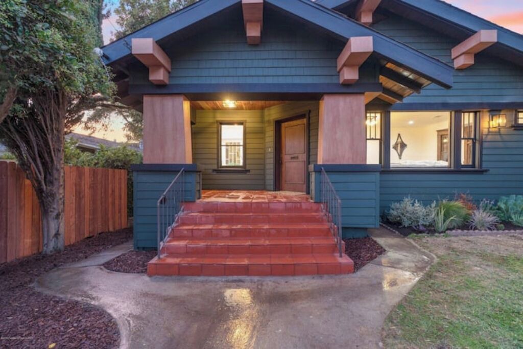 Photo of Outdoor in Highland Park