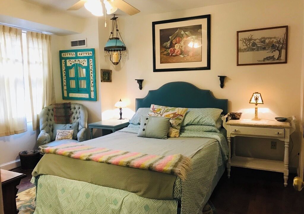 Photo of Bedroom in Historic District