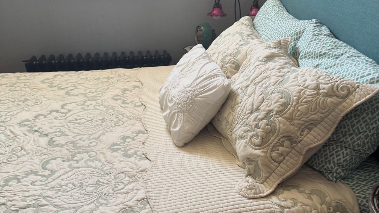 Photo of Bedroom in Historic District